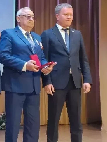 Вакиль Хазиевич Хазиев — человек, посвятивший жизнь заботе о своём селе. 