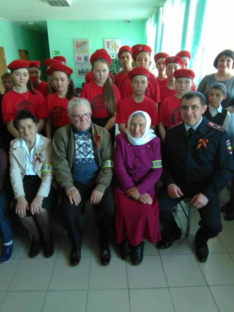 В школе - гимназии № 1 Рыбно-Слободского района состоялась встреча поколений