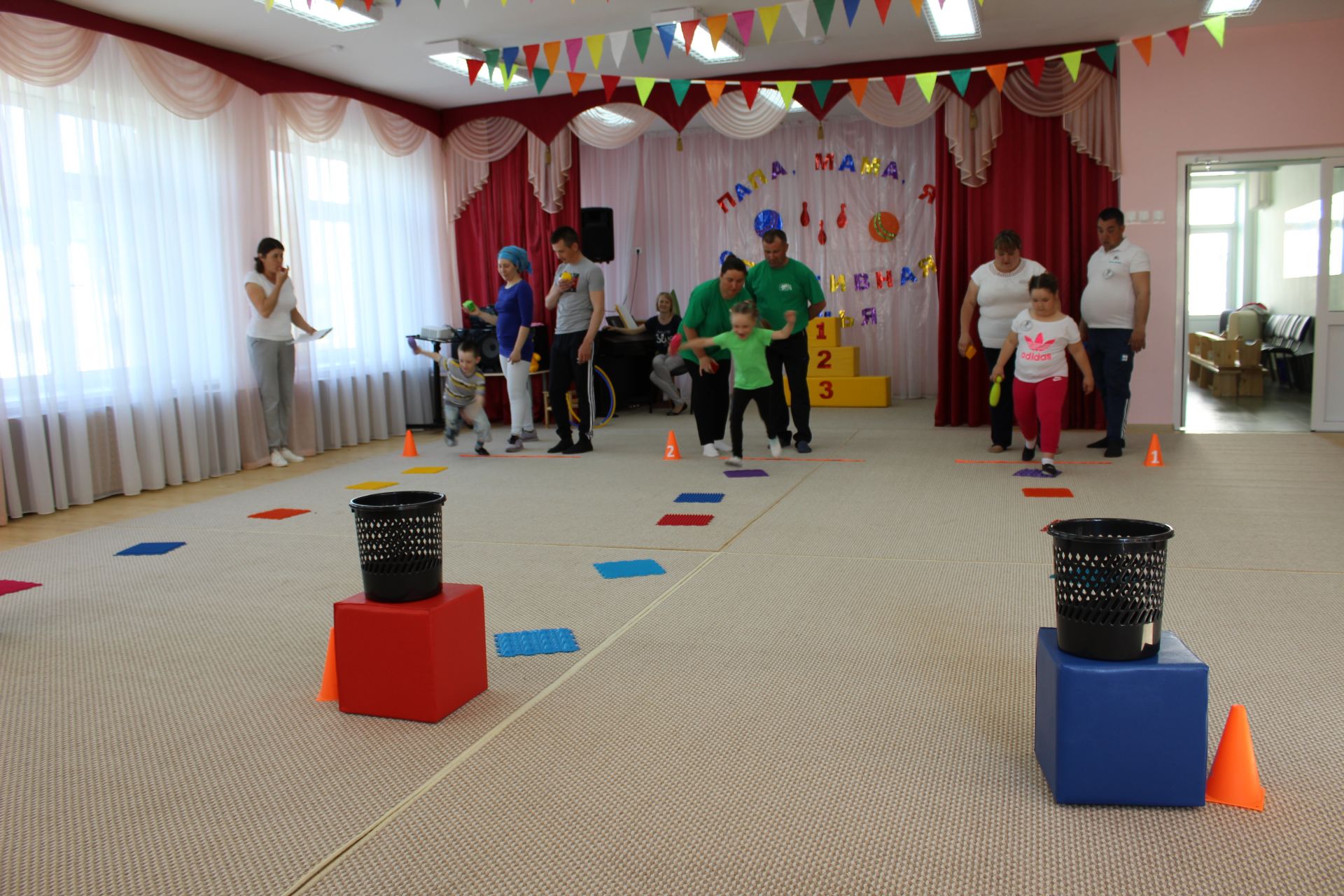 Веселые семейные соревнования  &nbsp;«Папа, мама, я - спортивная семья»  &nbsp;в детском саду «Йолдыз».