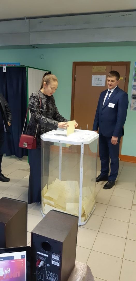 Глава района  Ильдар Тазутдинов: "Жители нашего района не первый год участвуют в референдуме, они хорошо понимают, что это делается&nbsp;для повышения&nbsp;уровня их жизни".
