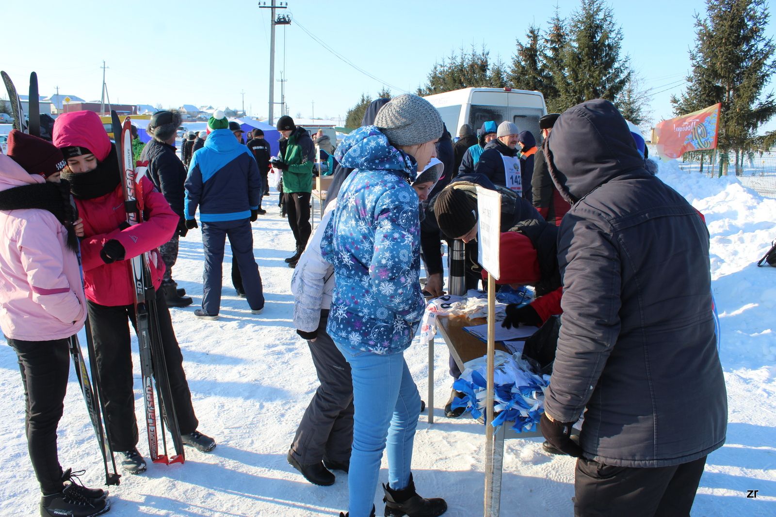 В Рыбно-Слободском районе в соревнованиях по лыжной гонке участвовали 826 человек