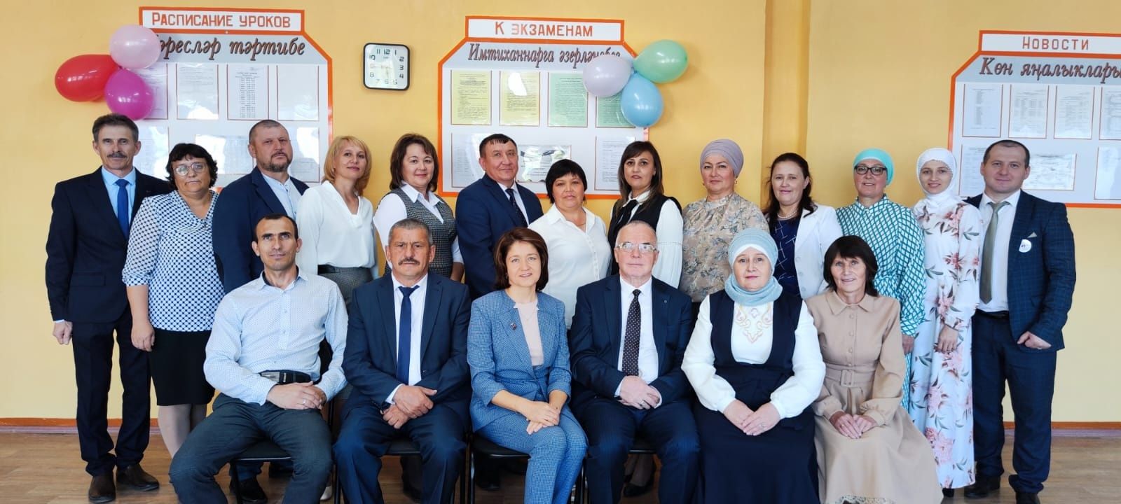 Учителей Ново-Арышской школы поблагодарили за их труд