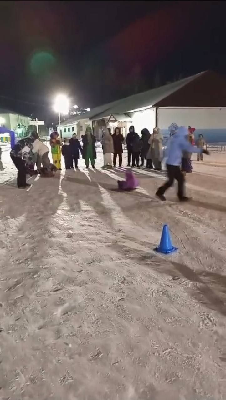 В Рыбно-Слободском районе продолжается Новый Год!