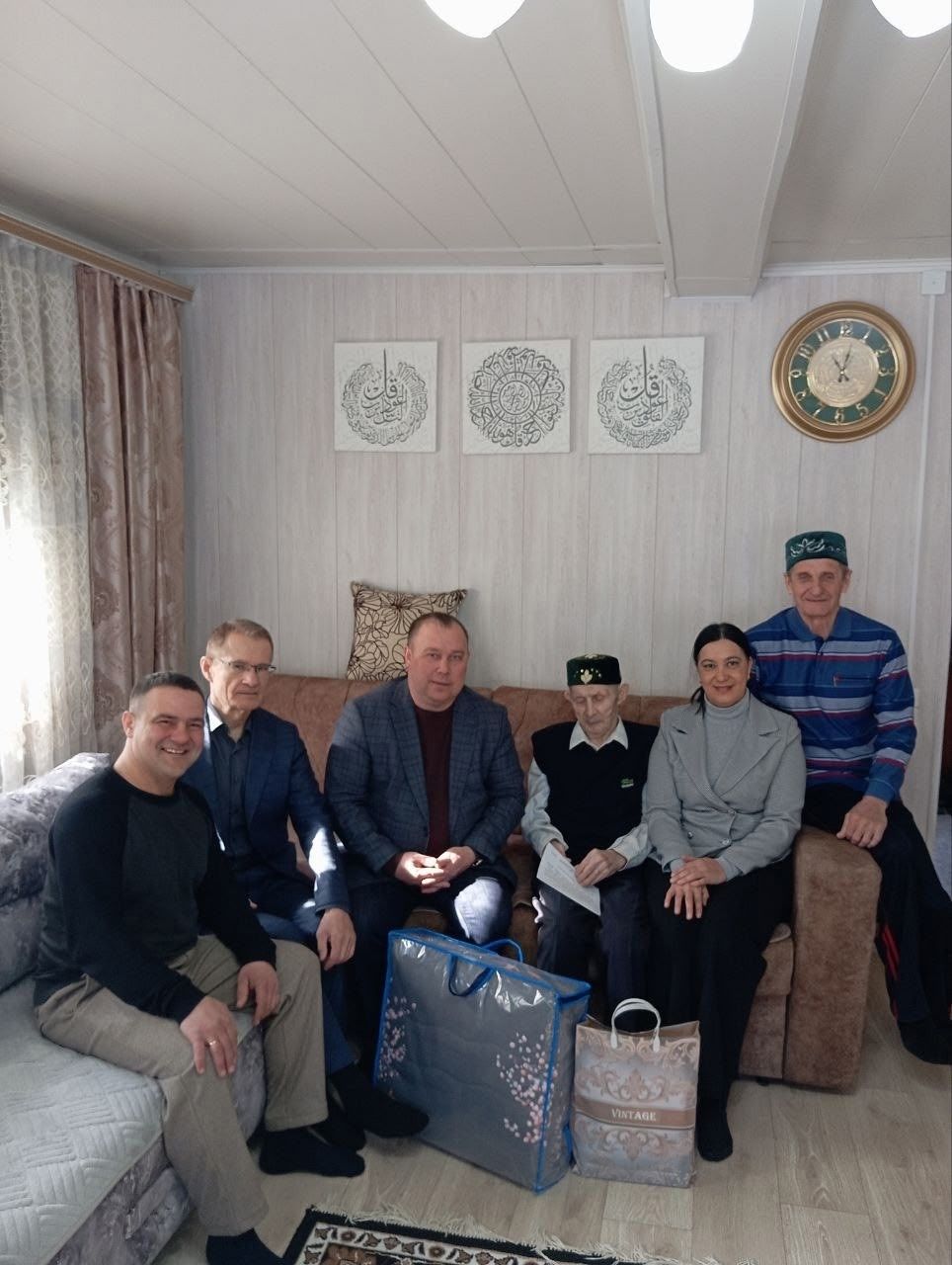 Торжественные слова в честь 94-летия Шамсевали Хаматвалеева от руководства