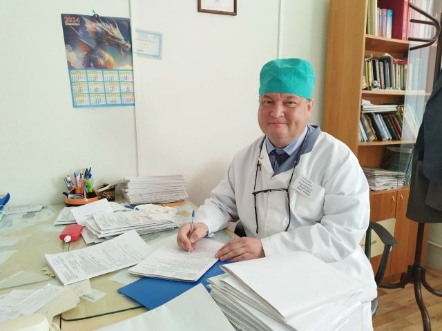 Булат Аминов — врач, заслуживший уважение и благодарность людей