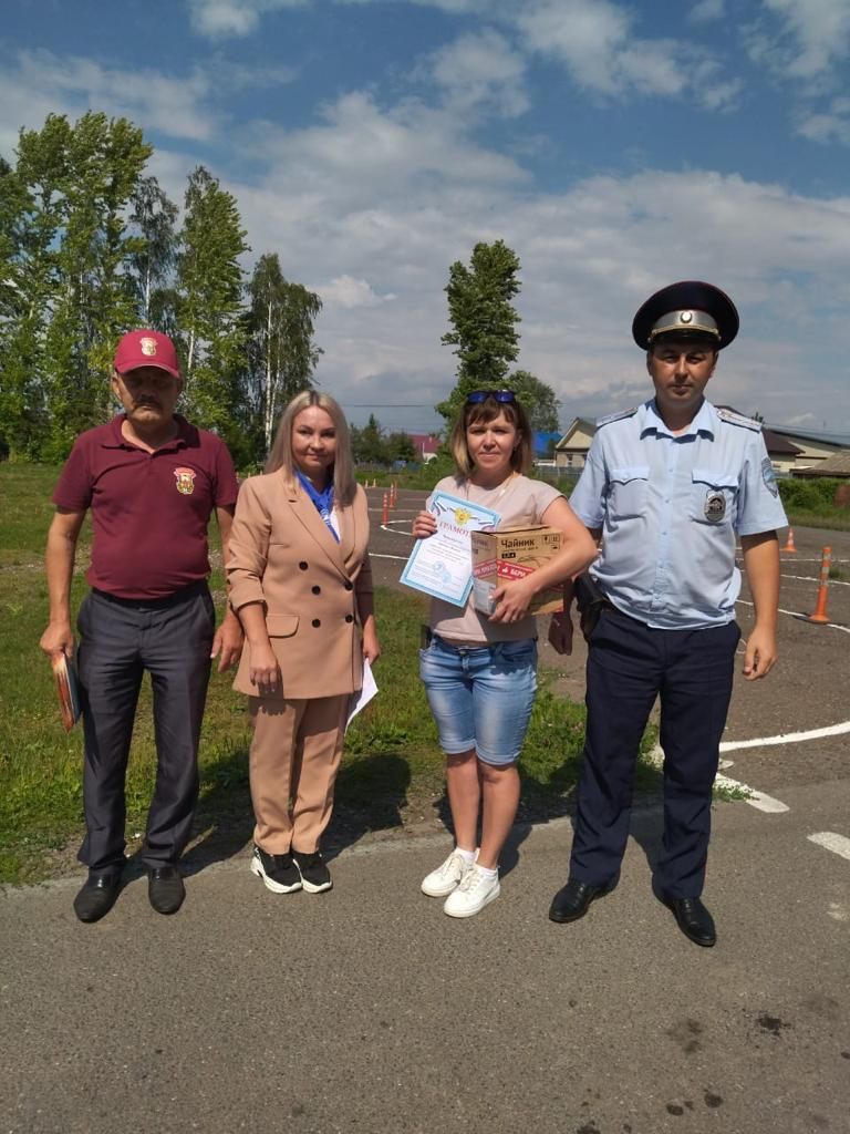 В Рыбно-Слободском районе прошёл конкурс "Автоледи"