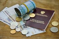 Неработающим россиянам  увеличат страховые пенсии  на 4,8%