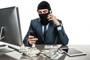 Полиция предупреждает: мошенники используют технологию подмены телефонных номеров