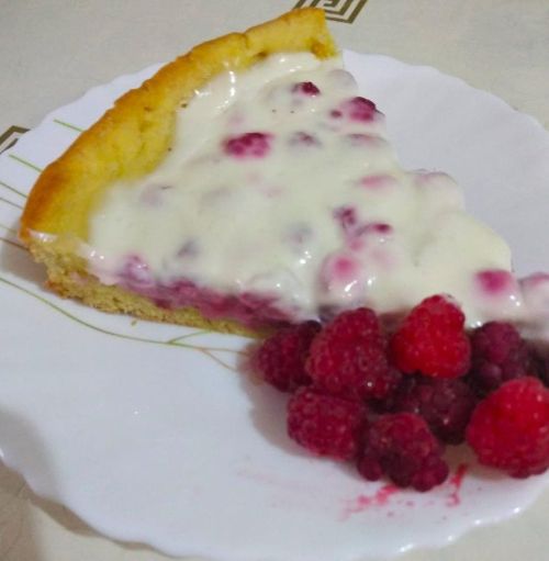 Рецепт вкусного десерта с малиной