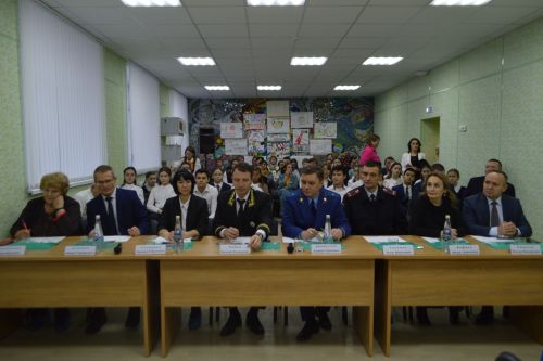 Школьникам Рыбной Слободы рассказали о коррупции
