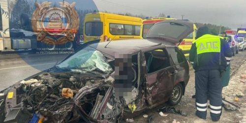 Смертельное ДТП в Лаишевском районе: водитель погиб, ребёнок в больнице