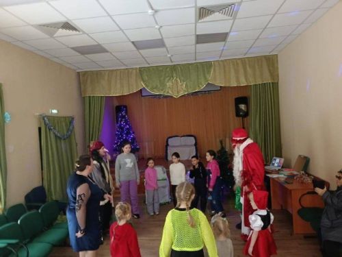 Корноухово авылы мәдәният йортында «Кыш бабайда кунакта» дип исемләнгән бәйрәм узды