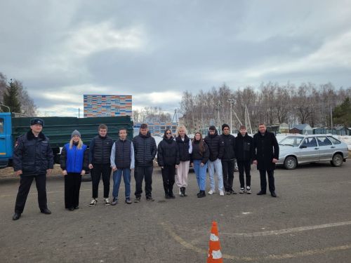 В Рыбной Слободе прошел конкурс по автомногоборью среди команд юношей и девушек