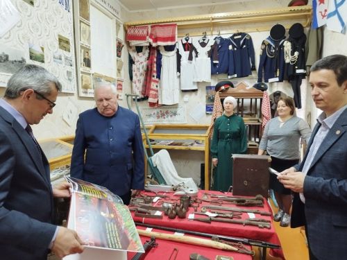 Тарих үткәннәрне саклый