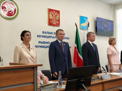 Первое заседание Совета: важные решения и назначения в районе