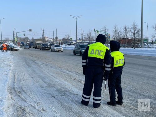 В Татарстане за две недели 517 водителей получили штрафы за выезд на встречную полосу