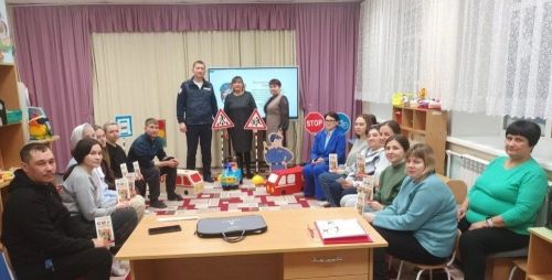 Как в детском саду «Салават купере» обучают правилам дорожного движения