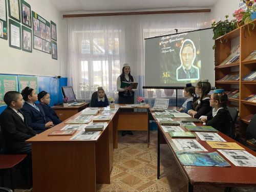 Стартовал культурный проект «Тукайны бергәләп укыйбыз. Читаем Тукая вместе».