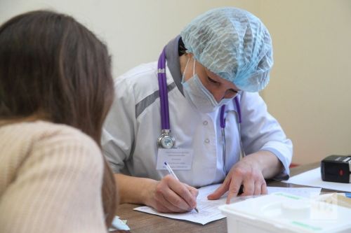 Россияне смогут получать оплату больничного после увольнения в течение 30 дней