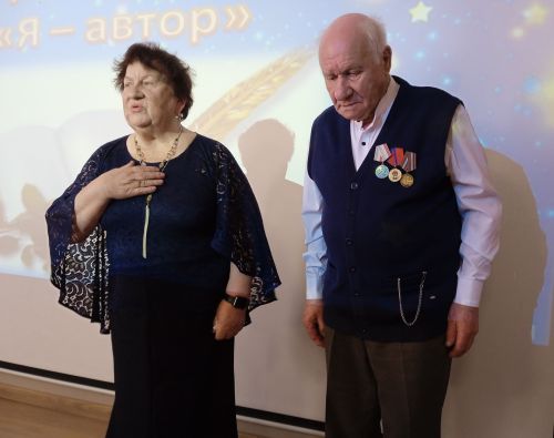 Участники клуба «Родник творчества» на поэтическом фестивале