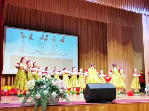 Праздник в Рыбно-Слободском районе с песнями и благодарностями