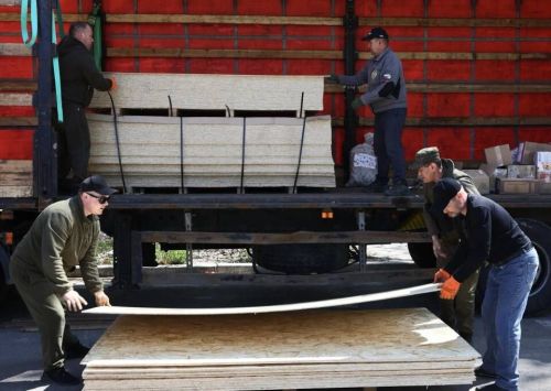 Доставка двадцати тонн гуманитарной помощи из Рыбно-Слободского района в город Рубежное Луганской области