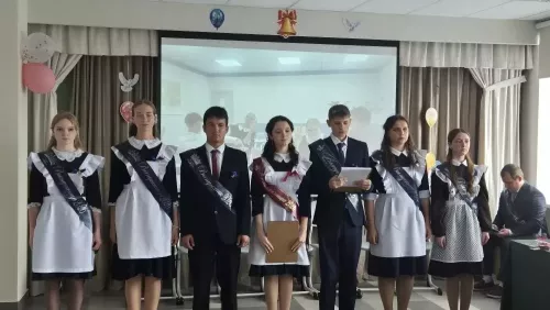Торжественный «Последний звонок» в Рыбно-Слободской школе №2