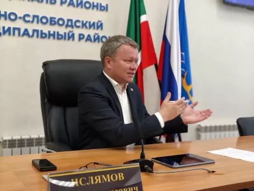 Обсуждение оперативной обстановки на расширенном совещании