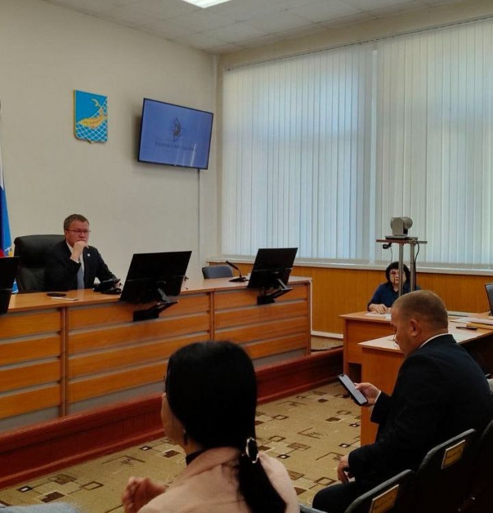 Радик Ислямов вручил награды семьям погибших участников СВО