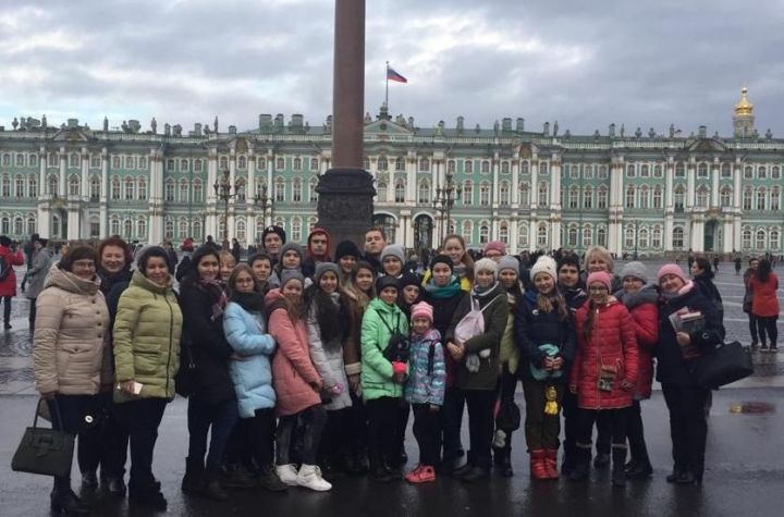 Для учащихся Рыбно-Слободской школы №2 была организована экскурсия в Санкт-Петербург