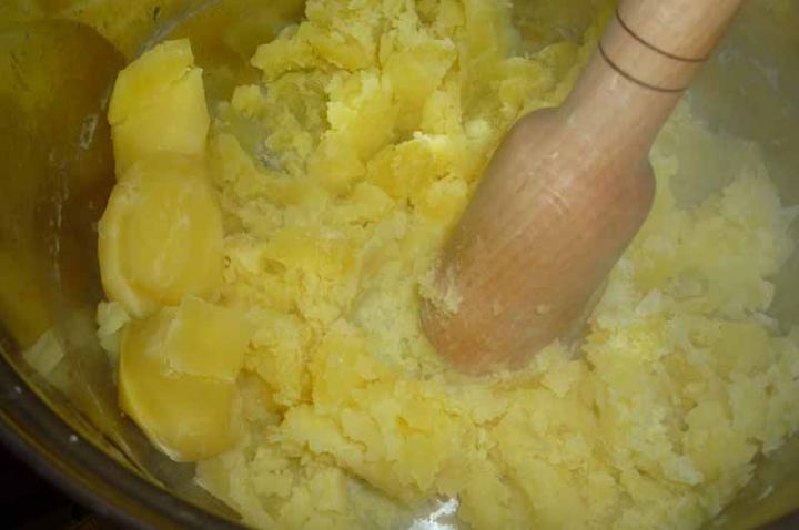 Почему нельзя делать картофельное пюре блендером