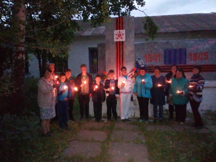 Жители села Шумково, Рыбно Слободского района приняли активное участие в акции «Свеча памяти»
