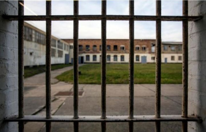 В России тысячи заключенных окажутся на свободе