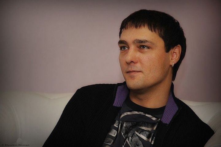 Юрию Шатунову — 45. Куда исчез всеми любимый певец и чем он живет сейчас