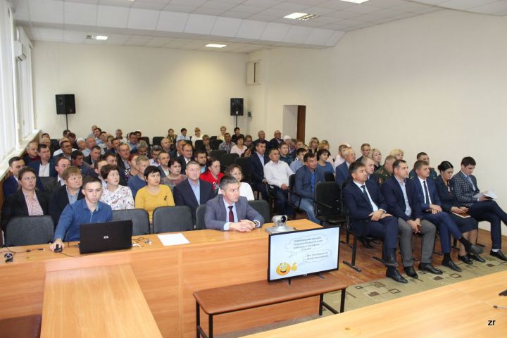 В Рыбно-Слободском муниципальном районе прошло заседание комиссии по координации работы по противодействию коррупции