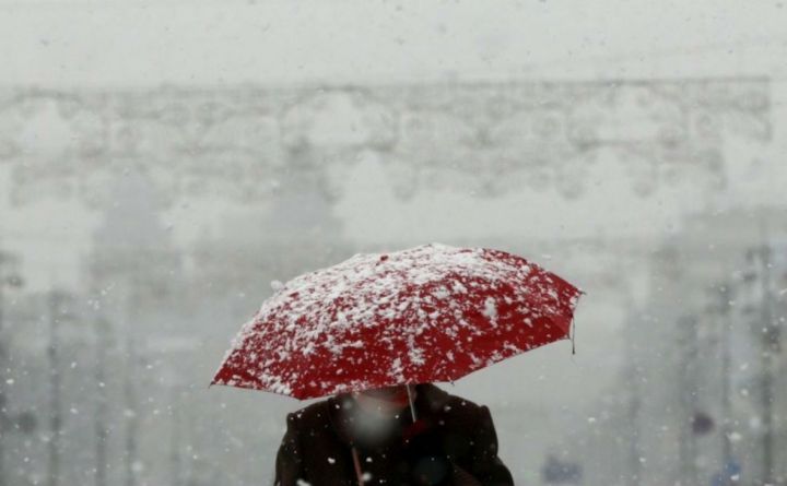 Синоптики предупреждают о мокром снеге и дожде