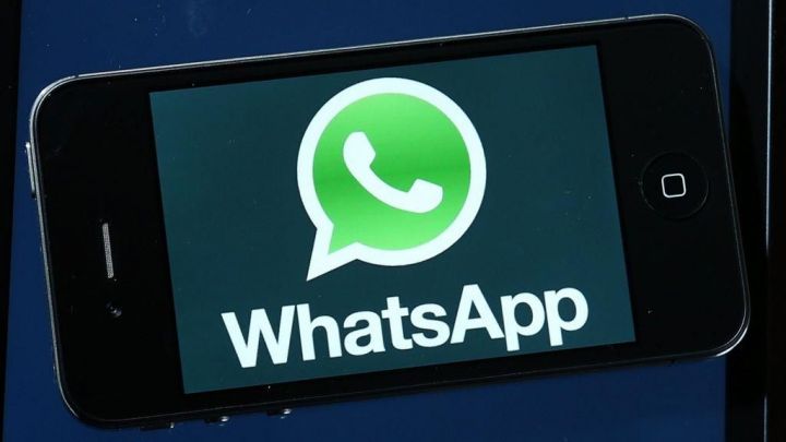 WhatsApp будет предупреждать о пересылке ваших сообщений