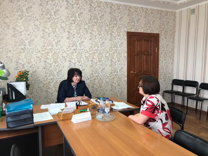 Заместитель министра Клара Тазетдинова провела прием граждан в Рыбной Слободе