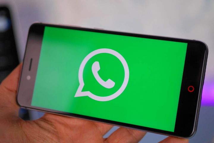 WhatsApp будет подавать в суд на пользователей