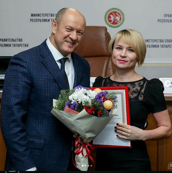 Тренер спортивной школы Елена Долгих  заняла 2 место