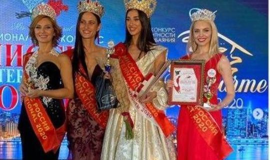 Татарстанские красавицы получили две главные короны «Миссис Россия International-2020»