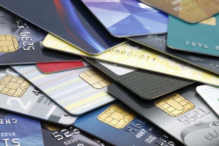 С 1 октября изменятся правила пользования банковскими картами