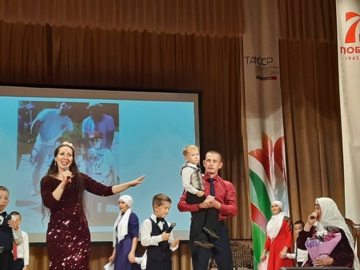В Татарстане стартовал зональный этап праздника родословной «Эхо веков в истории семьи-Тарихта без эзлебез».