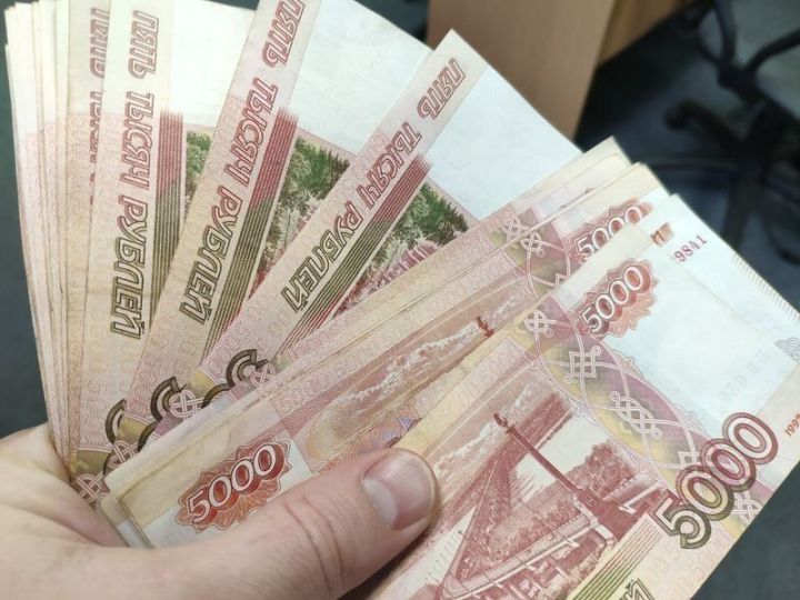 Россиянам начислят дополнительно 35 807 рублей