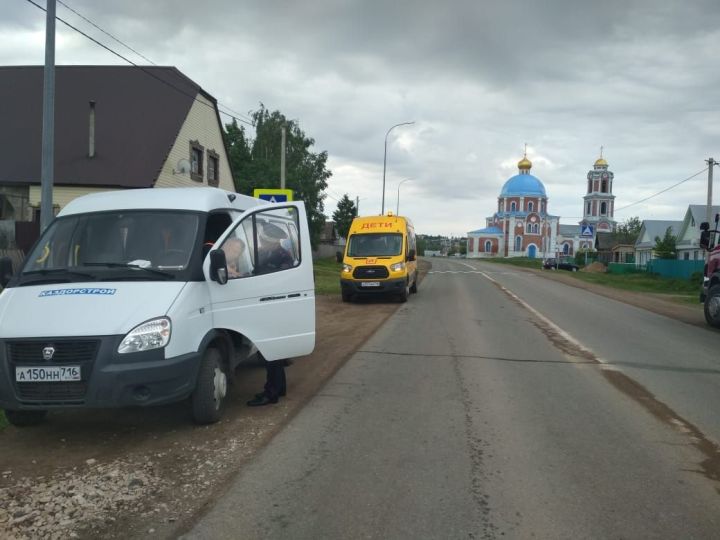 В Рыбно-Слободском районе проверили водителей на нарушение ПДД