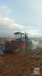 В одном из хозяйств Рыбно-Слободского района сгорел трактор