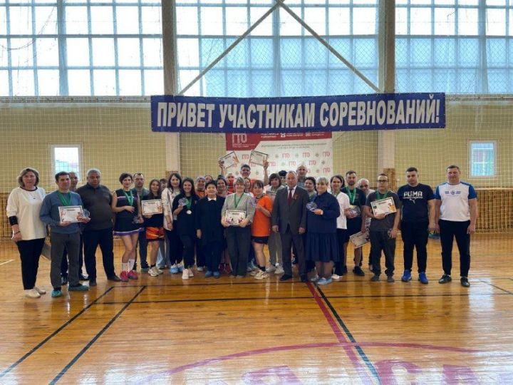 Госслужащие Рыбно-Слободского района показали свои навыки в спорте