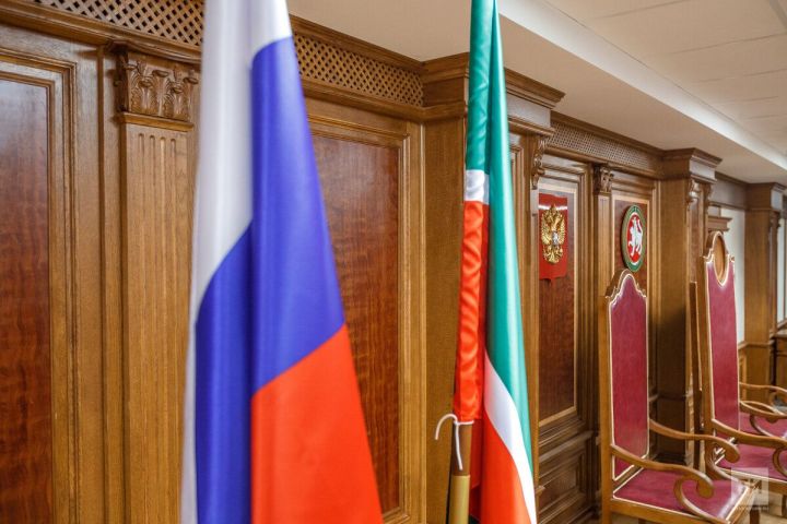Из зала Рыбно-Слободского  районного суда