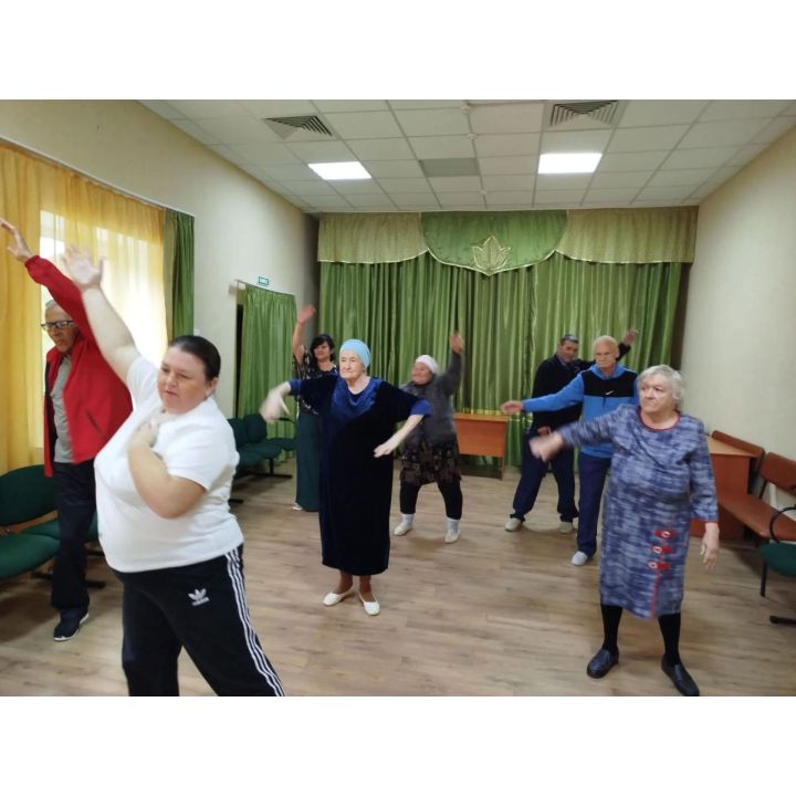 В Корноухове провели оздоровительную гимнастику и беседу о гриппе