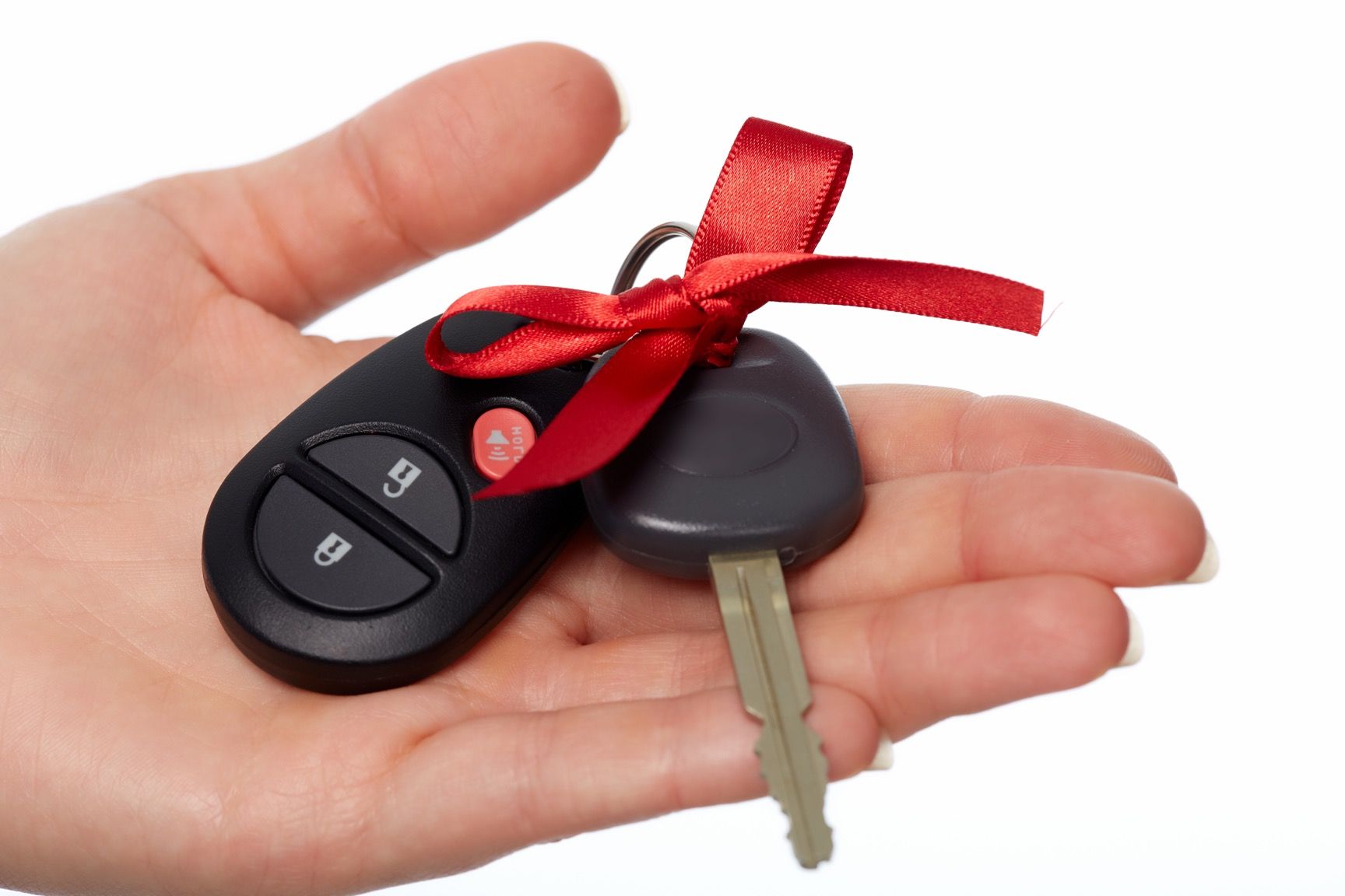 Keyed my car. Ключи от автомобиля. Ключи от автомобиля подарок. Красивые ключи от машины. Ключики от машины.